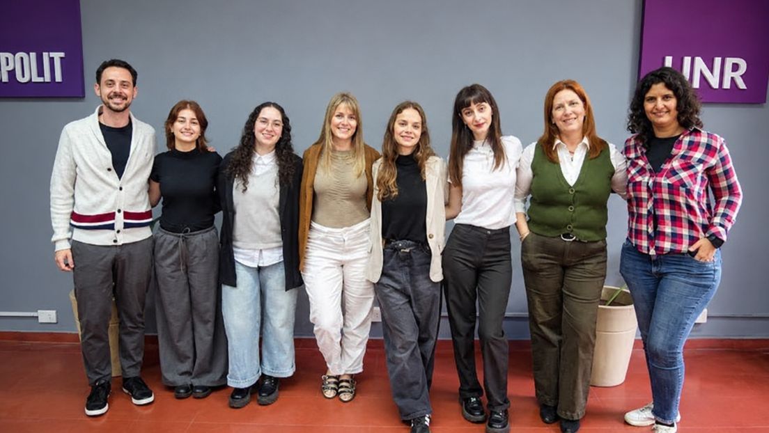 La <b>inteligencia artificial</b> puede entender la cultura latinoamericana?: La UNR compitió y ganó thumbnail