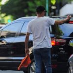 Se presentan proyectos para regular la actividad de los cuidacoches
