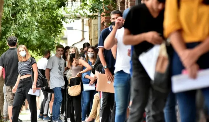 Lee más sobre el artículo INDEC: el desempleo bajó al 6% en el Gran Rosario