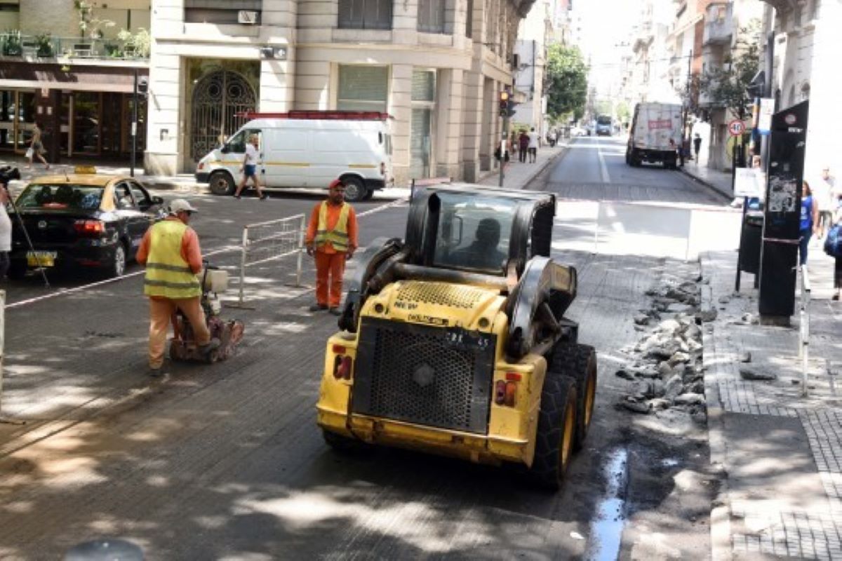 Lee más sobre el artículo Obras, cortes y desvíos en el transporte, en el centro rosarino