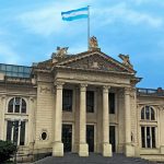 El riesgo de legitimar saberes y prácticas sin un debate científico