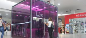 Lee más sobre el artículo La UNR inauguró un punto de información en la Terminal de Ómnibus “Mariano Moreno”