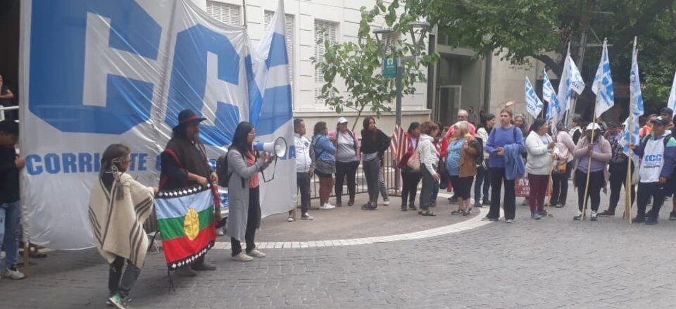 Lee más sobre el artículo Mendoza: Diputados negó la existencia de los mapuches como “pueblo originario argentino”