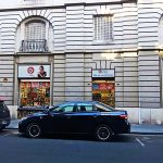 Empleados de tradicional perfumería familiar quedaron en la calle y sin cobrar