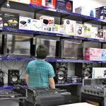 El dólar ilegal disparado suma incertidumbre en los precios internos