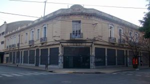 Lee más sobre el artículo Revitalizar la antigua tienda La Buena Vista: una ilusión compartida en el barrio Agote