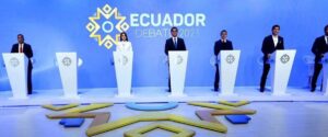Lee más sobre el artículo Ecuador vota presidente atravesada por una violencia que provoca “nueva pandemia”