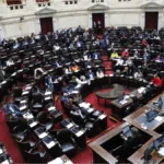 Impuesto a las ganancias: El oficialismo convocó a una sesión especial para este martes