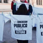 La UNR desobliga a sus alumnos para marchar contra los vouchers de Javier Milei