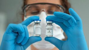 Lee más sobre el artículo Ciencia soberana: aprobaron la primera vacuna argentina para covid-19