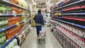 Lee más sobre el artículo Supermercadistas: “No vemos corridas de precios como pasó después de las elecciones”