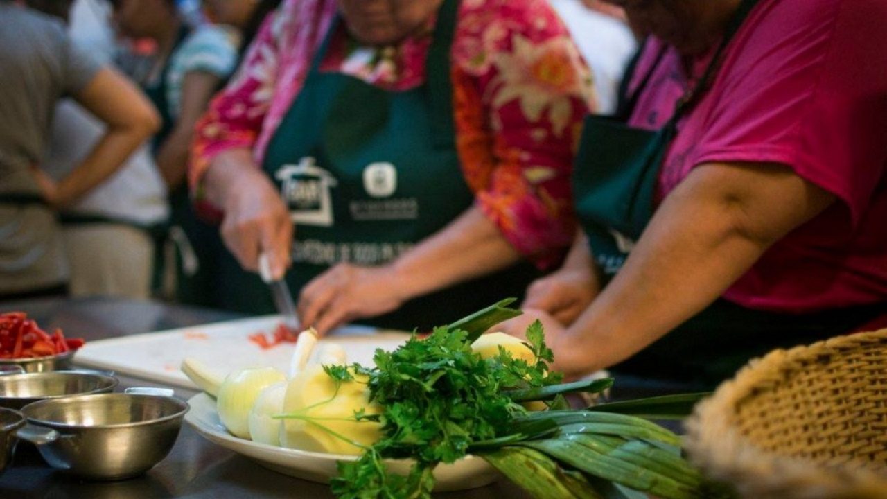 Lee más sobre el artículo Comedores comunitarios de Rosario exigen a Nación el envío urgente de mercadería