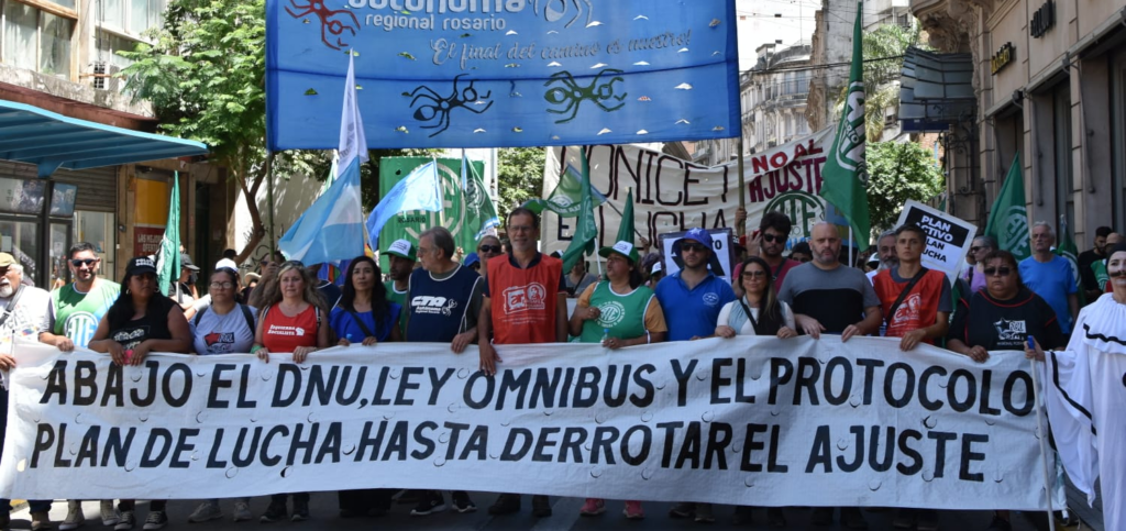 Rosario se suma al paro general en contra del DNU y la Ley Ómnibus ...