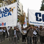 Docentes de la UNR paran miércoles y jueves por salarios y presupuesto universitario
