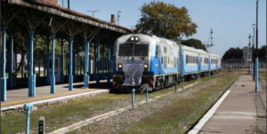 Lee más sobre el artículo Ciro Seisas: “El tren tiene que pensarse más en su lógica metropolitana”