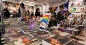 Lee más sobre el artículo La Feria Internacional del Libro de Rosario vuelve con entrada gratuita