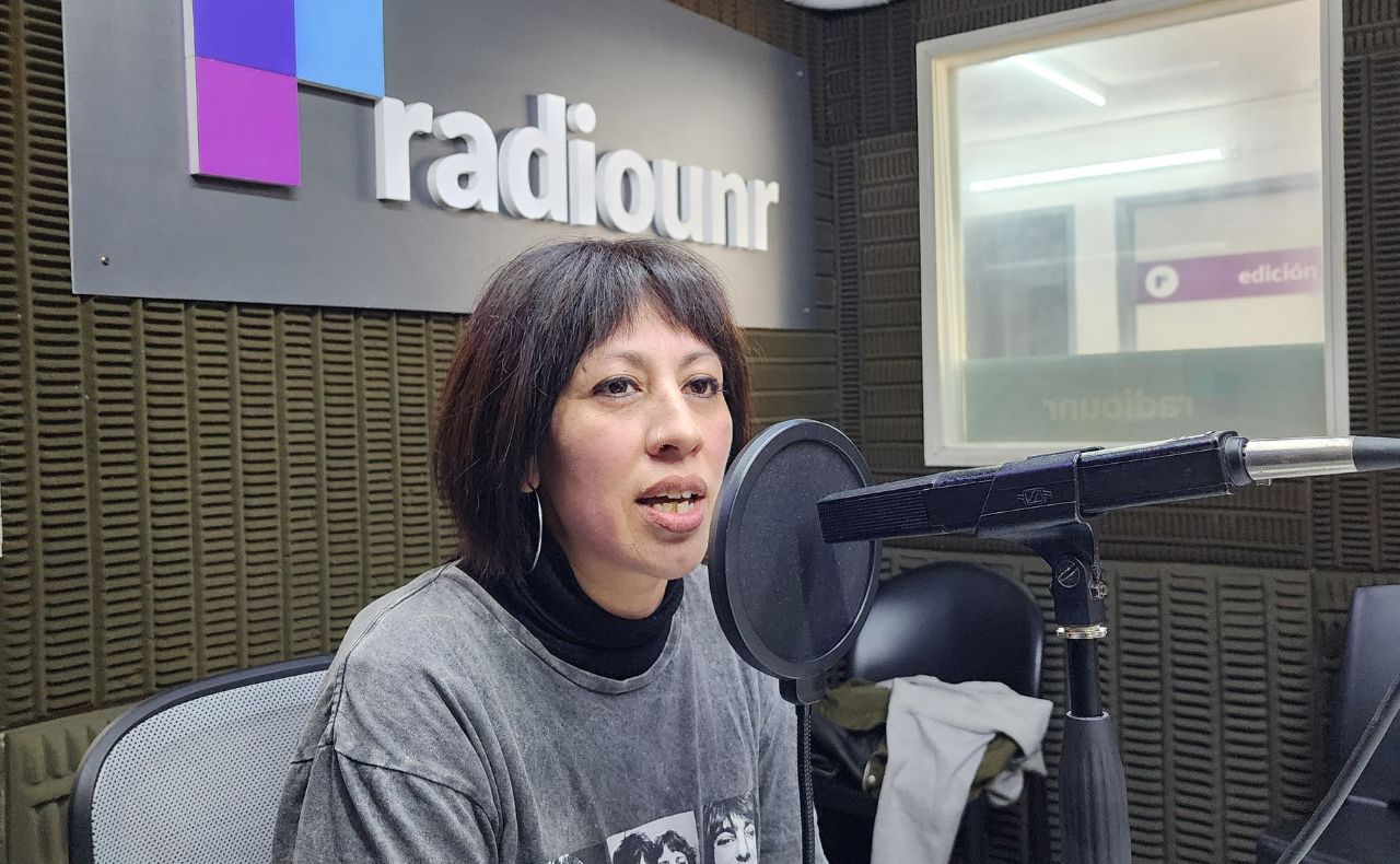 Lee más sobre el artículo Pau Soka celebra una década con la música y cantó en Radio UNR