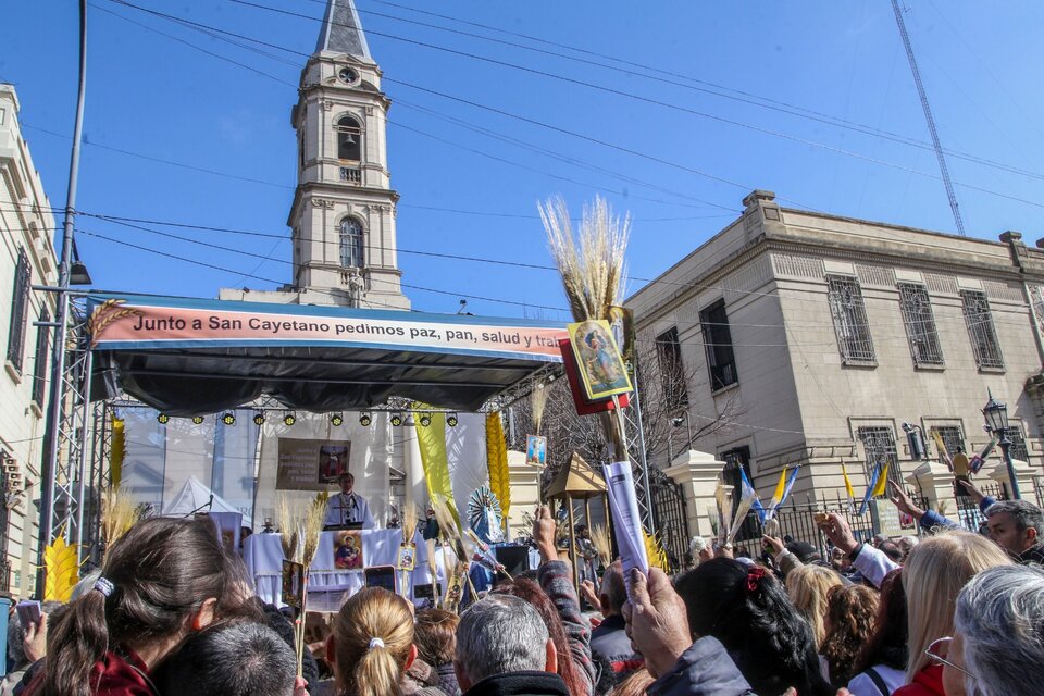 Lee más sobre el artículo Organizaciones sociales de todas las tendencias políticas vuelven a las calles