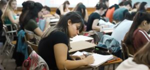 Lee más sobre el artículo La UNR lanzó el curso preuniversitario para ingresantes 2025