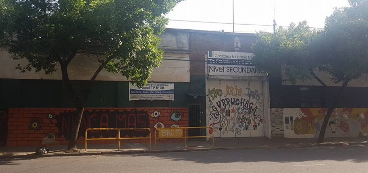 Lee más sobre el artículo Denuncian hostigamiento de jóvenes en escuelas y barrios de Rosario