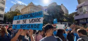 Lee más sobre el artículo “Vaciar la educación es vaciar la Nación”, un documento que analiza el presupuesto universitario