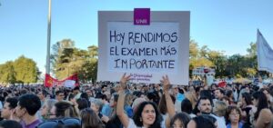 Lee más sobre el artículo “La Universidad Pública se defiende”: La fotogalería de la marcha