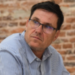 “El ciclo lectivo 2025 en Santa Fe cumplirá 185 días con más horas de clase”, afirmó José Goity