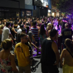 La Noche de las Peatonales cierra el año con música, ferias y descuentos