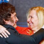 Un libro sobre Karina Milei desmenuza la relación entre los hermanos que hoy manejan la Argentina