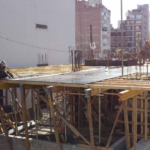 Tragedia en una obra en construcción: cuestionamientos por falta de seguridad y prevención laboral