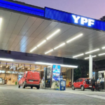 El gobierno nacional autorizó el autodespacho de combustibles en todo el país