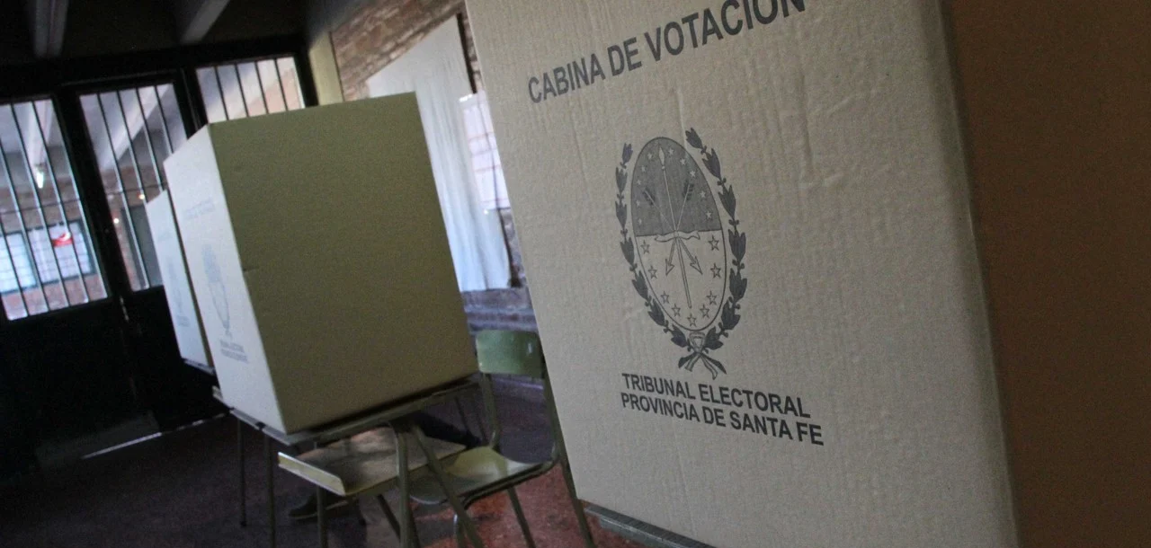 Lee más sobre el artículo Elecciones constituyentes en Santa Fe: se inscribieron nueve alianzas provinciales