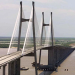 Finalizó la concesión del puente Rosario-Victoria: 500 trabajadores despedidos