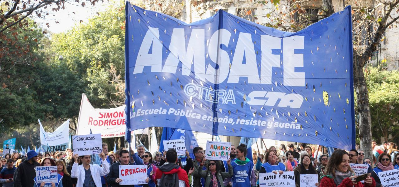 Lee más sobre el artículo Docentes rechazan la paritaria provincial y anuncian un paro para la semana que viene