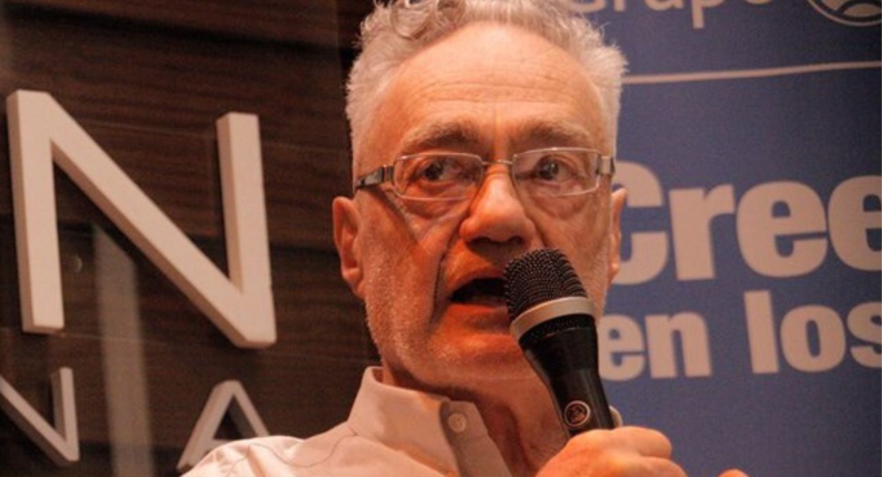 Lee más sobre el artículo Una filosa crítica al peronismo y la oposición de Milei: “Necesitamos una forma política nueva”