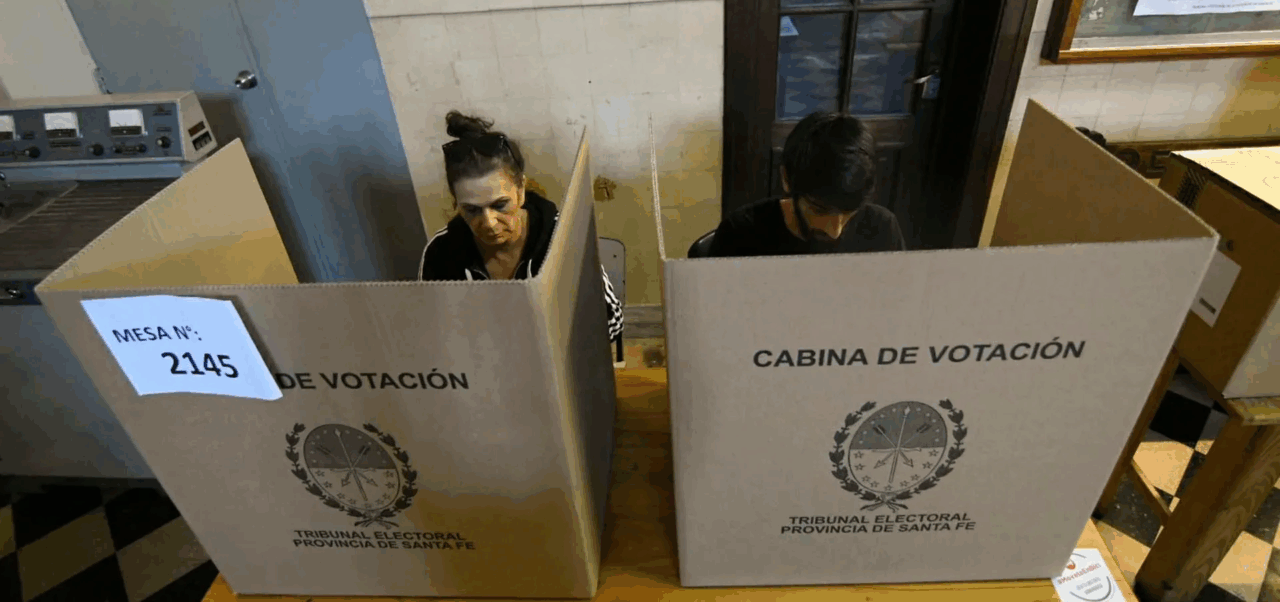 Lee más sobre el artículo Santa Fe entra en clima electoral: comienza la campaña rumbo a los comicios del 29 de junio