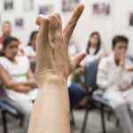 La UNR certificará en Lengua de Señas Argentina