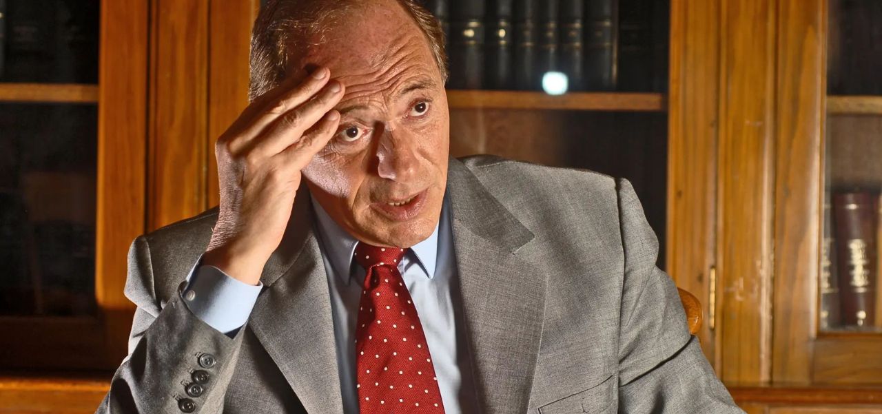 Lee más sobre el artículo Eugenio Zaffaroni: “Como argentino estoy avergonzado porque estoy en el  país del no derecho”