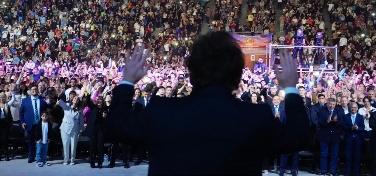 Lee más sobre el artículo Analizar qué pasa entre el mundo político y el sector evangélico