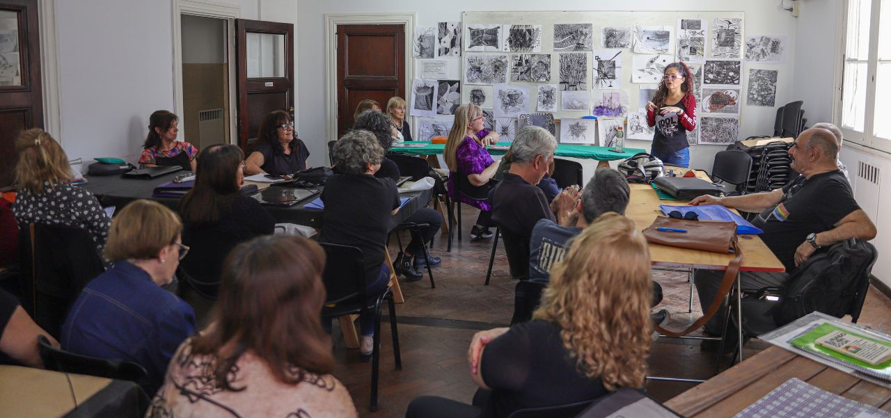 Lee más sobre el artículo Abren las inscripciones al segundo cuatrimestre de la Universidad para Personas Mayores