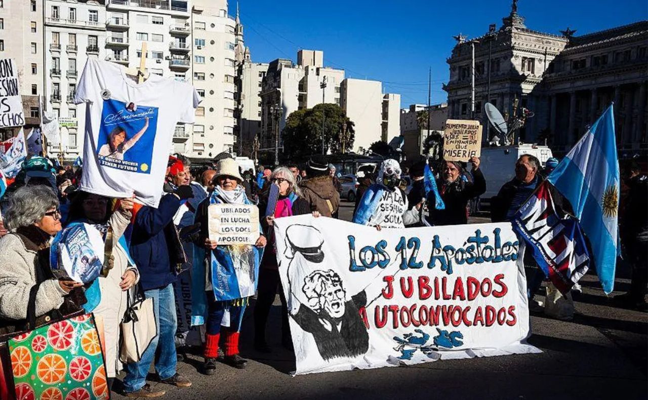 Lee más sobre el artículo “Los 12 Apóstoles” participarán del “Rosariazo por los jubilados”