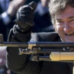 La desregulación de tenencia de armas como paradigma libertario