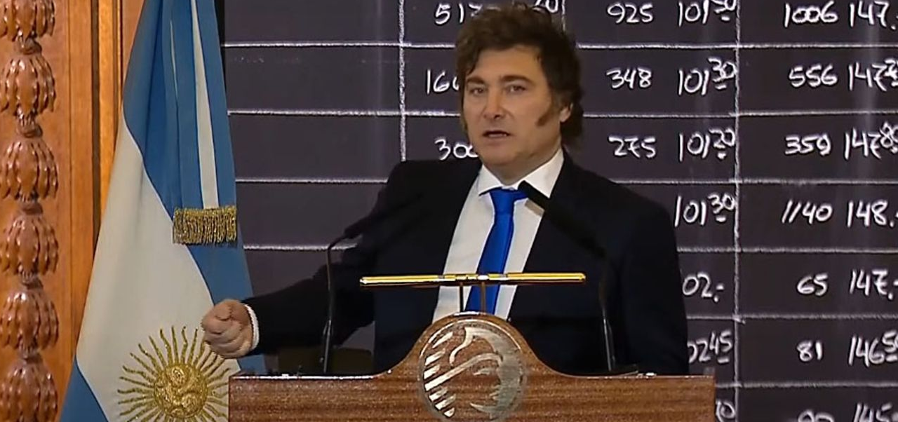 Lee más sobre el artículo Javier Milei redobló su estrategia de confrontación: “Vamos a vetar todo”