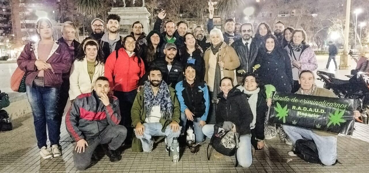 Lee más sobre el artículo Organizaciones cannábicas pidieron ampliar derechos en la nueva Carta Magna