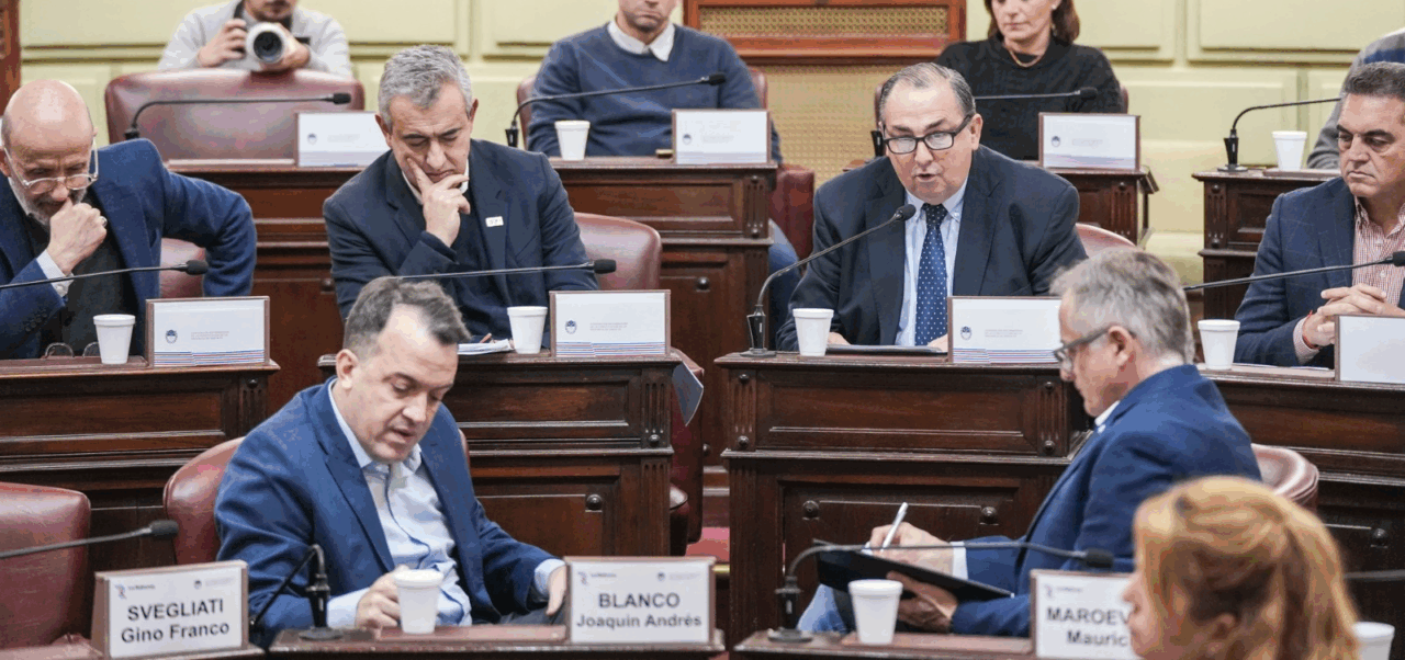 Lee más sobre el artículo Javkin reclamó autonomía municipal “plena e inmediata” en la nueva Constitución