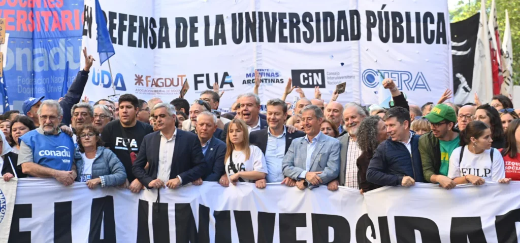 Lee más sobre el artículo El CIN desmiente la propuesta salarial del gobierno de Javier Milei