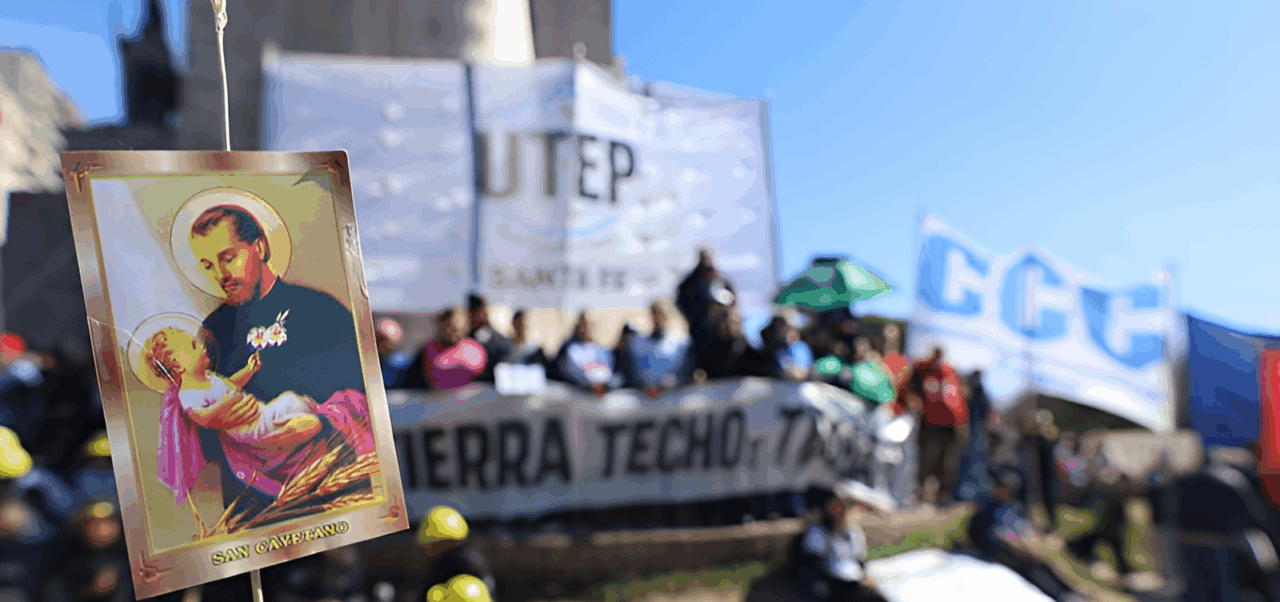 Lee más sobre el artículo La Iglesia pidió priorizar el empleo y organizaciones sociales preparan una masiva marcha en Rosario