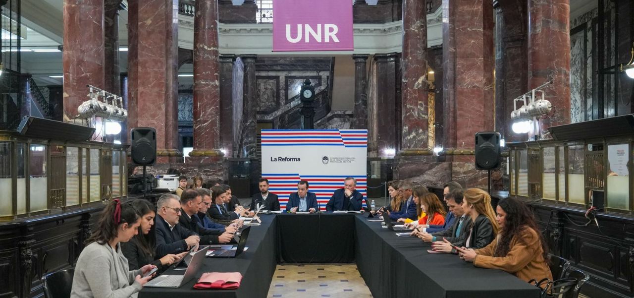 Lee más sobre el artículo La Comisión Redactora trabajó en el texto definitivo de la Nueva Constitución en el ECU