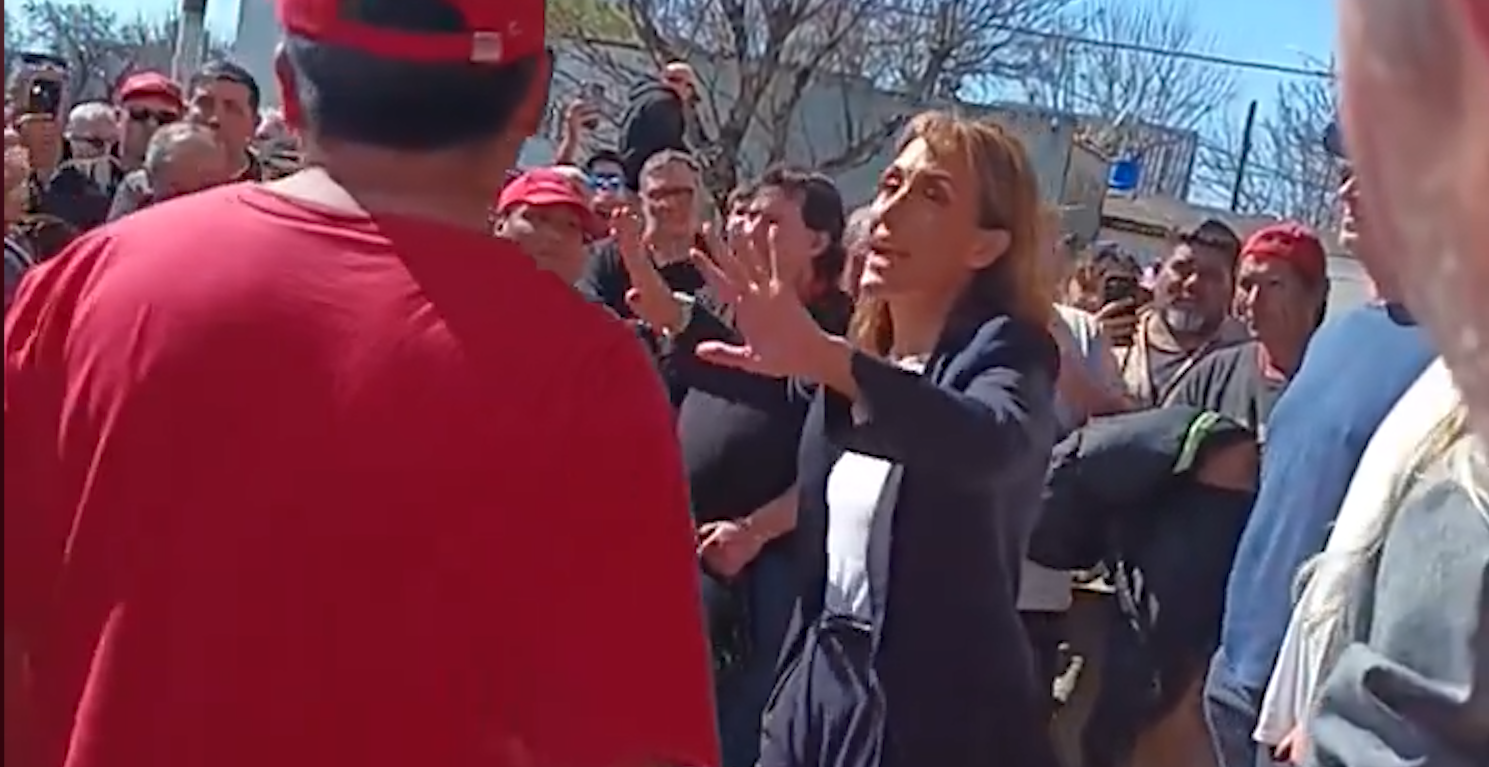 Lee más sobre el artículo Conflicto de Vasalli: Tres meses sin sueldos y la jugada mediática de Arietto