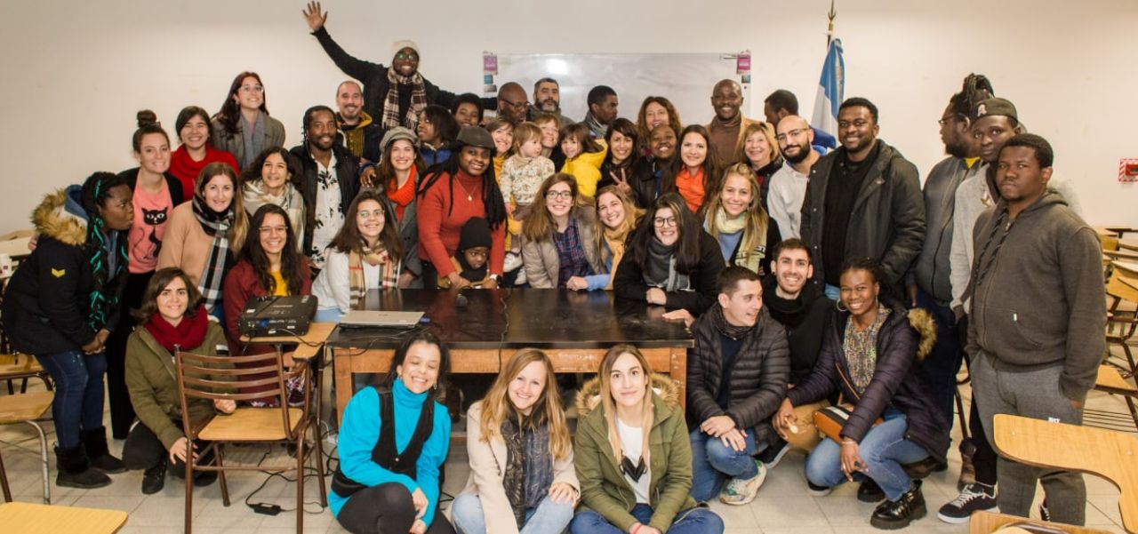 Lee más sobre el artículo Humanidades y Artes incorpora la lengua criolla haitiana a la oferta del departamento de Lenguas extranjeras